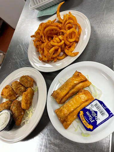 three hills pizza and donair